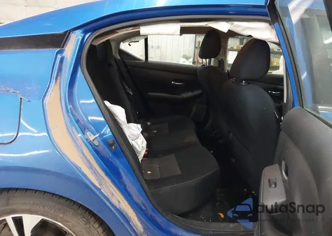 2021 Nissan Sentra Sv Xtronic Cvt z USA, uszkodzony, nr VIN 3N1AB8CV2MY223210